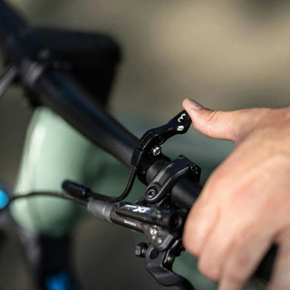 BBB Cycling BSP-56 Drop Control Universal Remote Lever 22.2MM - Black