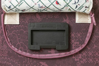 Basil Boheme Handlebar Front Bag 8L - Fig Red