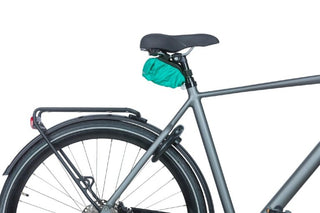 Basil Discovery 365D Saddle Bag Small 0.5L - Black Melee