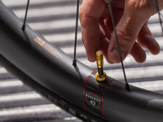 BBB Cycling Valve Core Caps Set 2pc - Gold