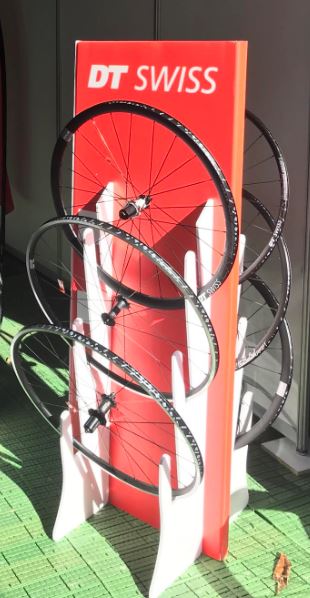 DT Swiss Display Stand For 6 wheels Promo POS