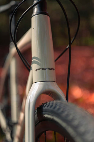 Felt Breed 30 Gravel Bike 58CM - Putty