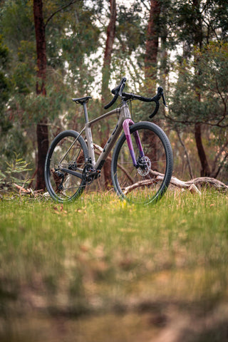 Felt Breed Advanced GRX610 Gravel Bike 47CM - Lava Smoke