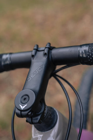 Felt Breed Advanced GRX610 Gravel Bike 47CM - Lava Smoke