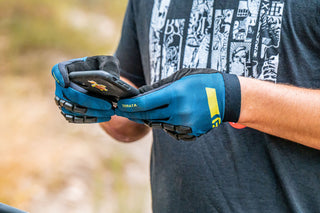 G-Form Sorata 2 Trail Glove - Storm/Green