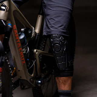 G-Form Pro-X3 Knee Guard - Triple Matte Black